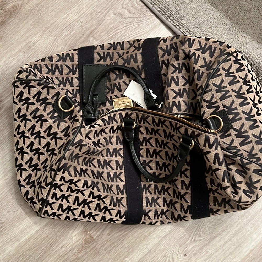 Michael Kors weekend travel bag